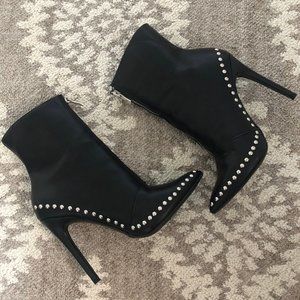 Pointed Toe Studded Heels